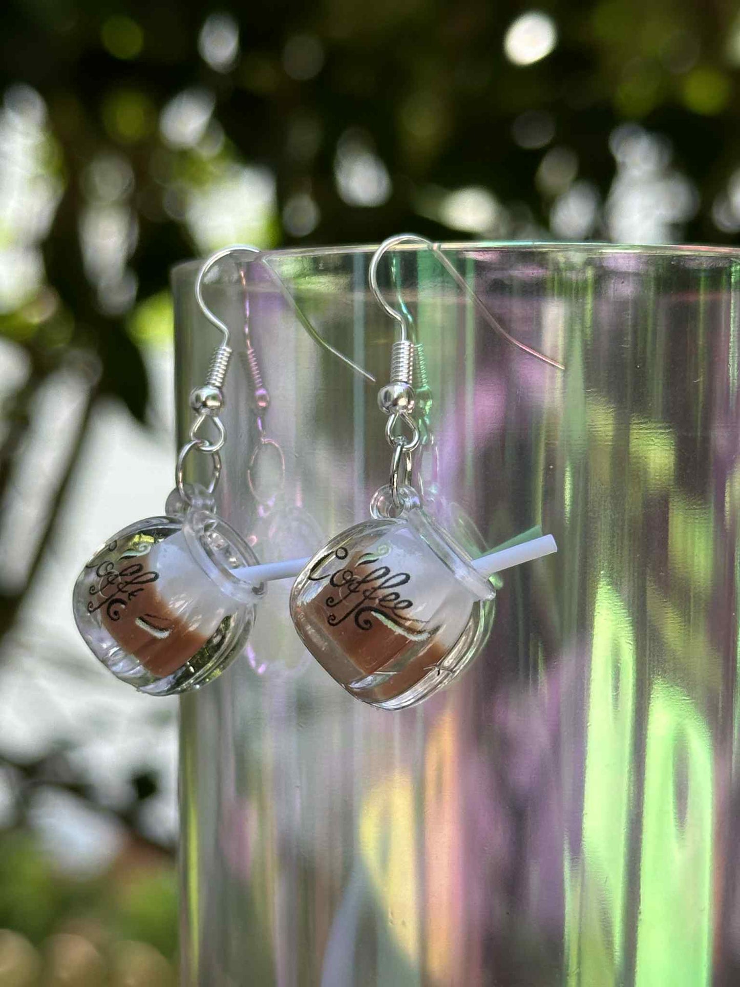 Mini coffee cup dangle earrings – café-inspired resin jewelry for boutiques and coffee-themed gifts.