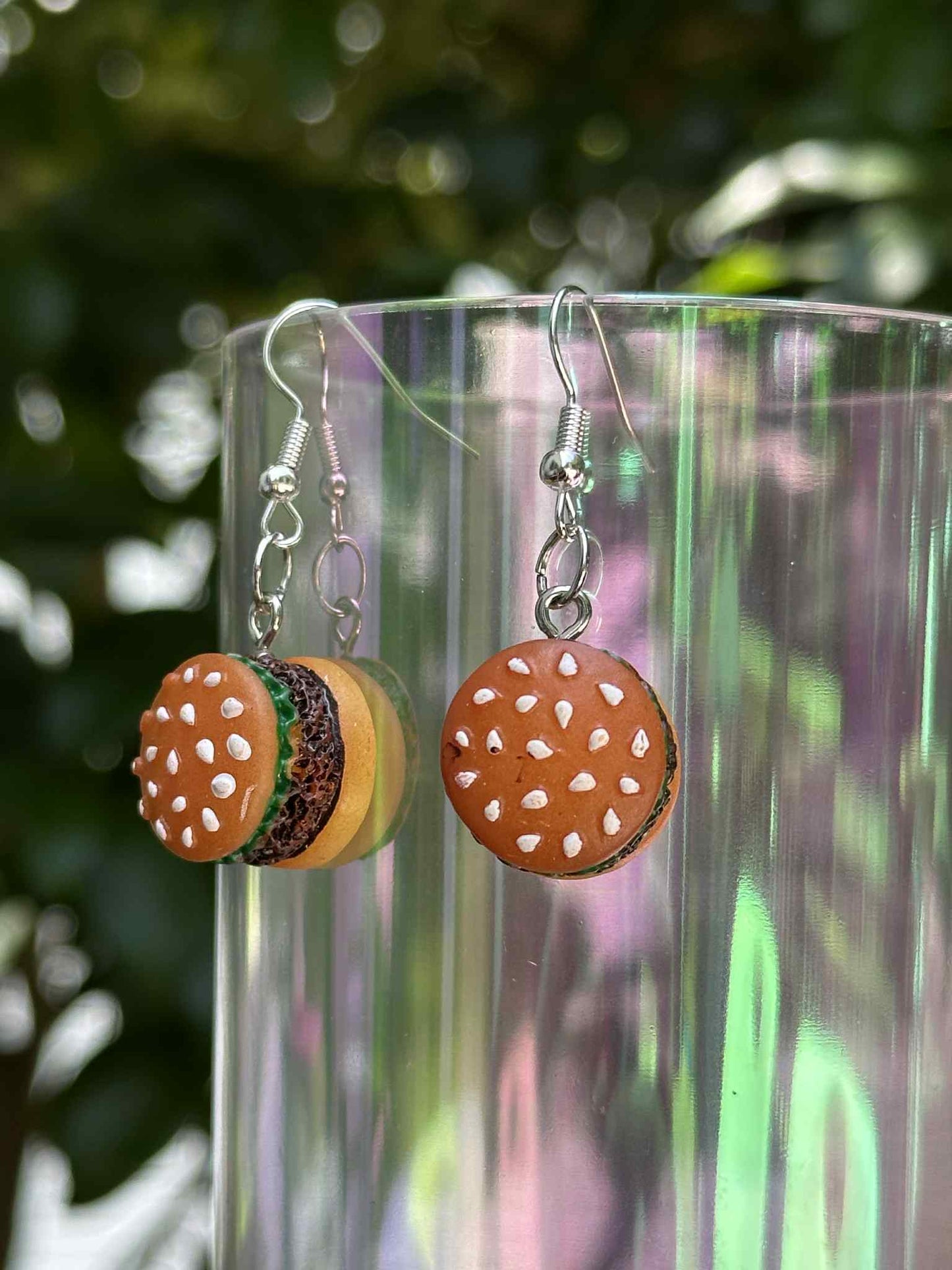Acrylic hamburger charm earrings – quirky novelty dangle jewelry for retailers and boutiques.