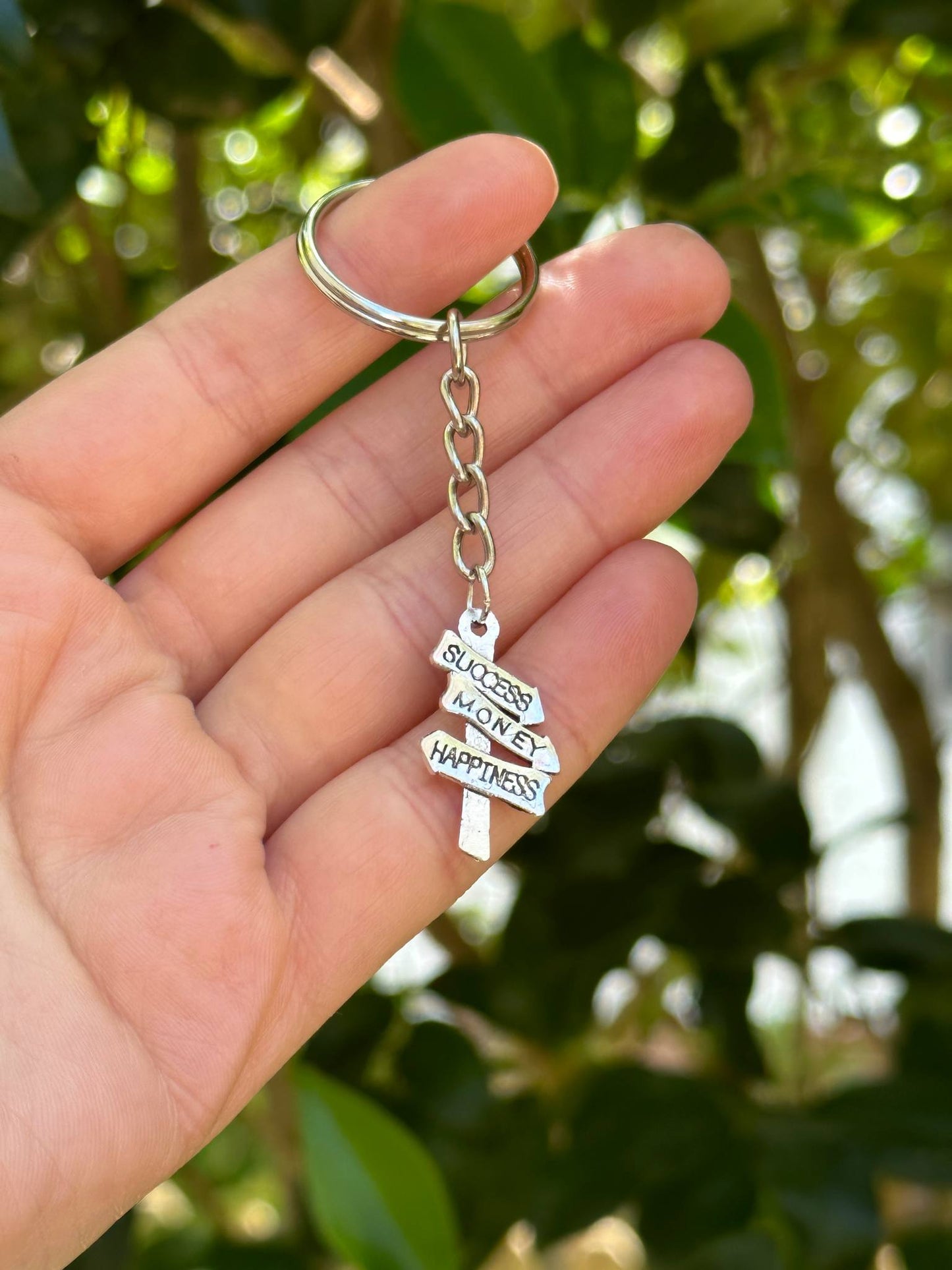 Keychain Quotes - Success Money Happiness