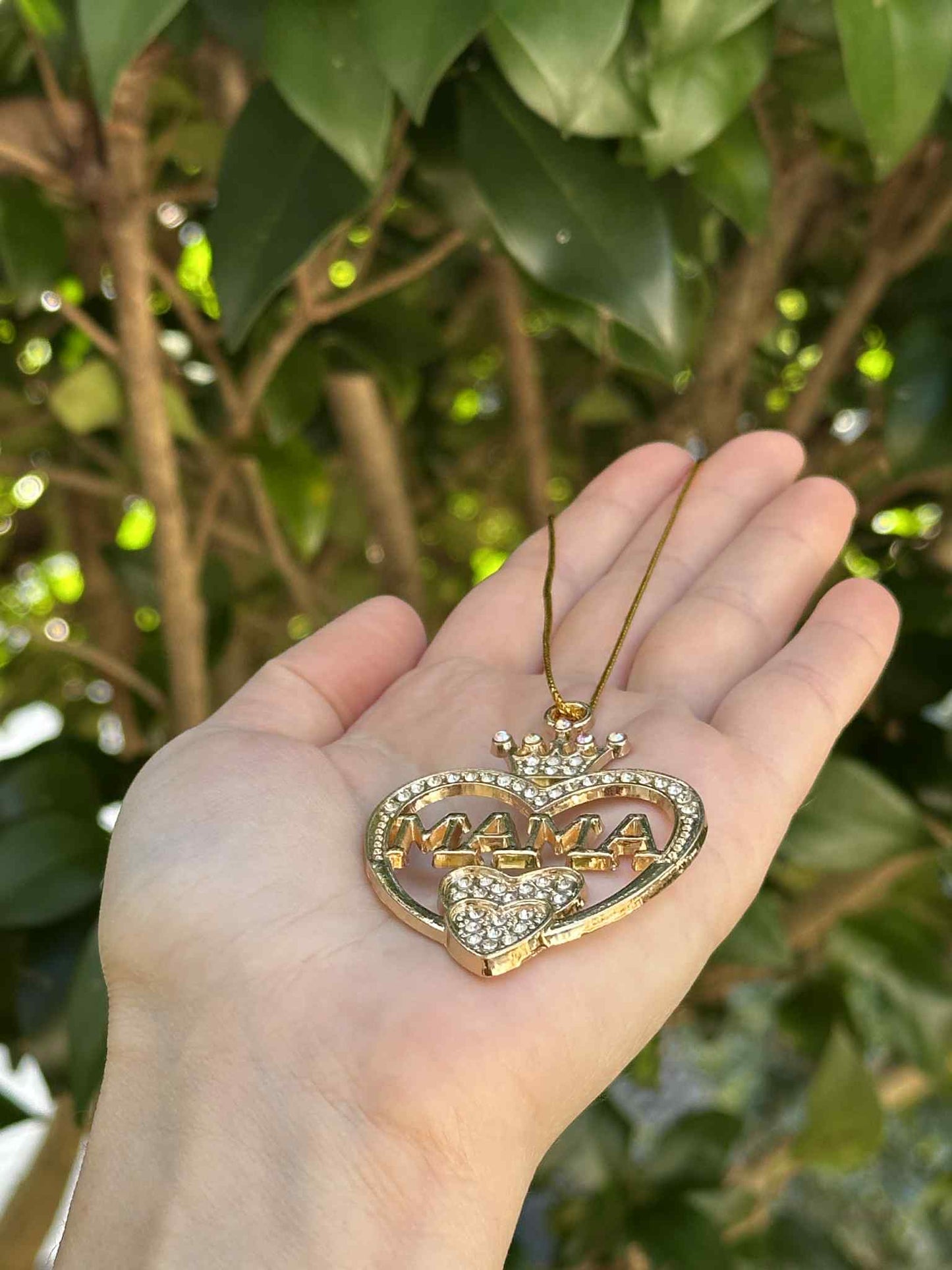 MAMA Christmas Ornament – Gold Heart Design with Rhinestones, Gift for Moms